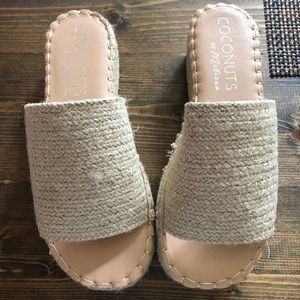 COCONUTS BY MATISSE DEL MAR SLIDES